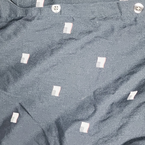 H&m button down - Picture 3 of 4